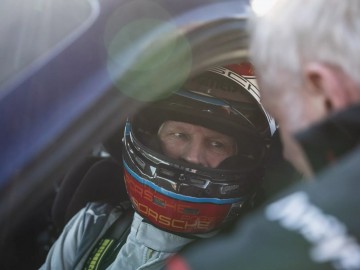 Porsche 911 GT3 z nowym rekordem toru N&uuml;rburgring
